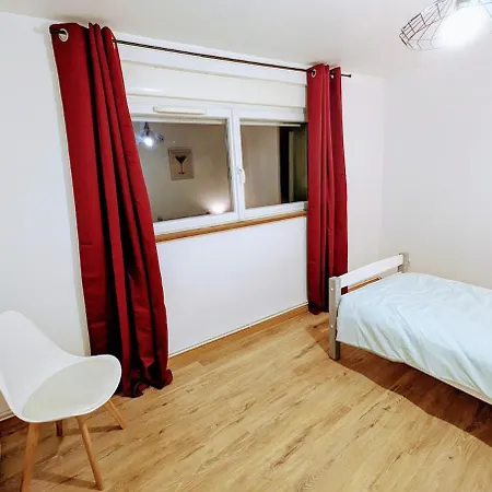 Cosy 2 Ch Avec Terrasse Prive & Bbq Apartmán Charmes (Vosges)