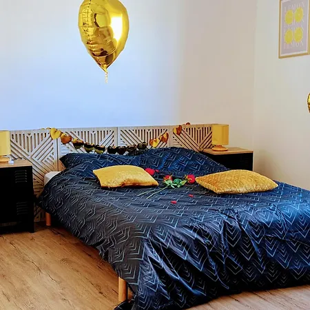 Cosy 2 Ch Avec Terrasse Prive & Bbq Appartement *